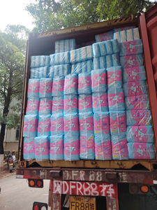 Pañales para bebé en fardos, directamente de fábrica, que ofrecen cuidado suave y gran absorción para compradores mayoristas. Pañales para bebé en fardos. - Product Image 2