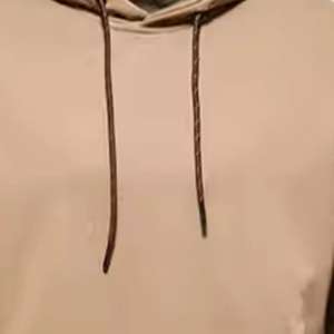 Sudadera con Capucha 100% Algodón para Hombre, Diseño Holgado con Estampado Urbano, Bolsillo Transpirable y Logotipo Personalizado - Impresión Invernal para Adultos - Product Image 2