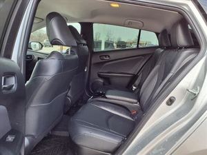 2018 Toyota Prius Prime Premium automatique sièges en cuir caméra arrière galerie de toit en alliage R17 - Product Image 6