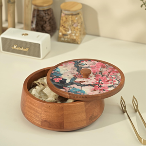 Casserole ronde en bois de luxe avec impression en émail pour repas traditionnels et contemporains Tradebyd - Product Image 1