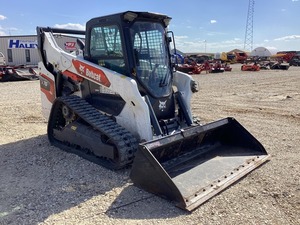Cargadora de Ruedas Bobcat T76 2023 con Motor Caterpillar, Carga Nominal de 5 Toneladas, Bomba Hidráulica TCM y Accesorio de Cucharón - Product Image 5