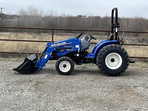 Para New Holland Workmaster 25 4WD Tractor con retroexcavadora modelo 2024 a la venta centrado en el componente del núcleo del motor - Product Image 3