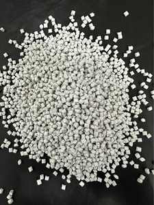 Botella PET 100% transparente lavada en caliente chatarra/copos de PET blancos/resina PET reciclada hecha en Austria precio de fábrica - Product Image 2