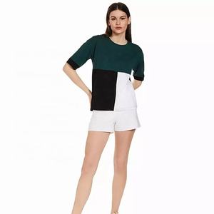 เสื้อยืดคอกลมสำหรับผู้หญิงผ้าคอตตอนผ้าโพลีเอสเตอร์ผ้าแห้งเร็วแบบเย็บปะต่อกันฤดูร้อนดีไซน์ใหม่ - Product Image 5