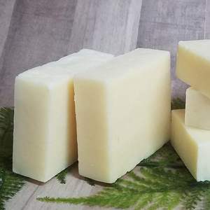 สบู่ Seamoss 100% กาวธรรมชาติพร้อมส่งออกจากตลาดเวียดนาม - Product Image 1