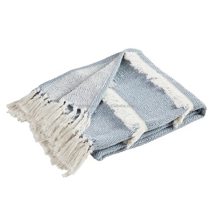 Manta tejida de algodón Jacquard de gran tamaño de alta calidad, manta personalizable a rayas para el hogar y los viajes - Product Image 2