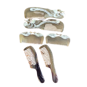 Peine de cuerno de masaje de cabello natural 100% hecho a mano con diseños personalizados y precios competitivos para venta al por mayor - Product Image 5