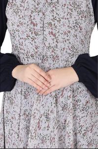 Robe Maxi modeste classique à imprimé floral pour exportation en gros Tenue islamique pour femmes au meilleur prix - Product Image 5