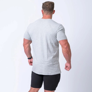 เสื้อยืดลายจุดสำหรับผู้ชายเสื้อยืดลายโลโก้แบบกำหนดเองขนาดผสมแห้งเร็วสำหรับใส่เล่นกีฬา - Product Image 4