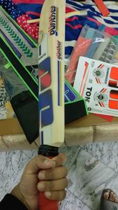 Nueva edición Celipex Private Limited Cricket Bats A-Grade English Willow 10-14 Granos Personalizado Peso ligero Modelo de pelota dura - Product Image 6