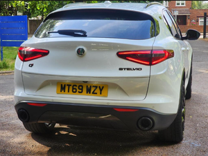 Alfa Romeo Stelvio 2019 T Nero Edizione occasion 2022-2.0 blanc conduite à droite automatique cuir sièges RWD Wagon - Product Image 3