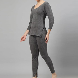 Ensemble de survêtements thermiques d'hiver chauds et respirants pour femmes Couleur personnalisée et logo en polyester Johns longs sans bretelles - Product Image 3