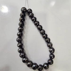 Cuentas de Diamante Moissanita Redondas Negras de 10 mm, 226 Quilates, 27 Piezas, 10 Pulgadas - Product Image 1