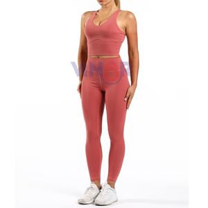 Conjunto de Yoga transpirable y ligero de alta calidad para mujer Conjuntos de Yoga de estilo único y altamente de moda para damas personalizados - Product Image 1
