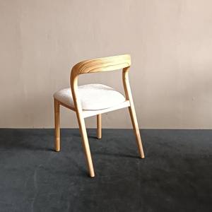 Sillas de comedor ELISSA de diseño escandinavo sin brazos para muebles del hogar por Rachel Natalie - Product Image 3