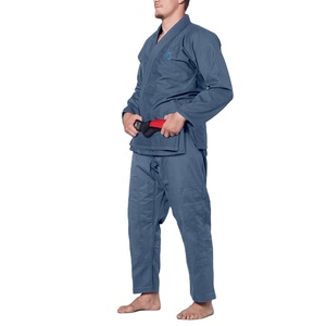 Kimono d'arts martiaux OEM traditionnel 100 % coton, polyvalent et personnalisable, pour l'entraînement en MMA, karaté, judo, jiu-jitsu, unisexe - Product Image 1
