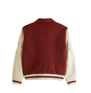 Chaqueta acolchada con mangas de piel y lana para carreras de calle vintage personalizada en talla grande OEM al por mayor, chaqueta universitaria personalizada para hombre - Product Image 2