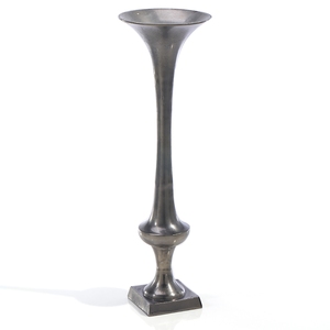 Top Selling Metal Raw Silver Tall Flower Vase for Wedding Centrepieces New Arrival Silver Urns Vase for Wedding Decoration - Product Image 1