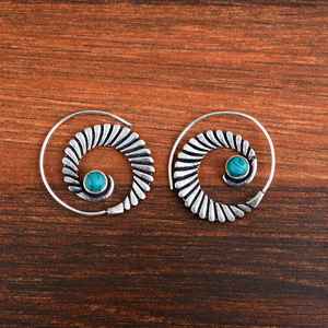 Boucles d'oreilles plumes en alliage spirale géométrique turquoise du sud-ouest européen et américain vintage - Product Image 5