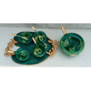 Plato de pastel con 4 piezas de posavasos, juego de resina hecho con borde dorado, cuchillo para pastel, juego de herramientas, plato de pastel de resina hecho a mano - Product Image 6