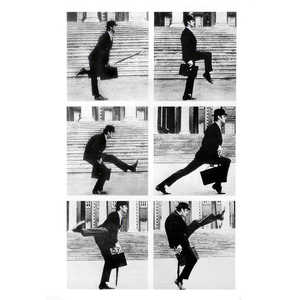 Póster de diseño moderno de Monty Python Silly Walks para decoración de pared - Product Image 1