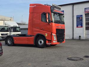 Nuevo Camión Pesado Diésel FH 500 4x2 Euro 5 2024, Automático, 451-500HP, Capacidad 31-40T, Volante a la Izquierda, Cámara Trasera 360° - Product Image 4