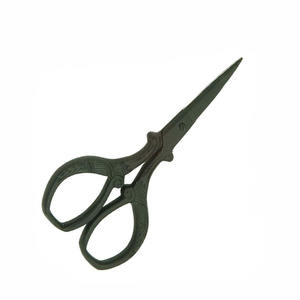 Hermosas tijeras elegantes recubiertas de negro para pestañas y cejas Cuchillas afiladas de acero inoxidable para cortar y enhebrar - Product Image 1