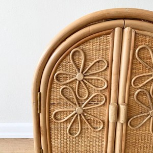 ตู้เสื้อผ้าตุ๊กตาหวายธรรมชาติคุณภาพสูงสำหรับเด็กห้องเด็กเล่นที่เก็บของเล่นโบโฮเฟอร์นิเจอร์สถานรับเลี้ยงเด็กทำมือ - Product Image 3