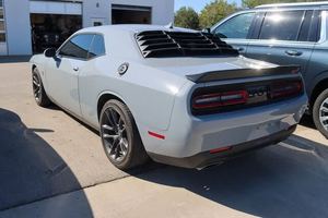 Offre Spéciale : Dodge Challenger RT Scat Pack RWD d'occasion – Prêt à être expédié - Product Image 4