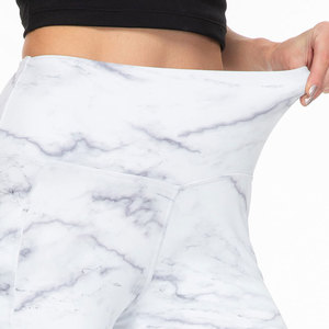 Diseño personalizado de las mujeres de peso ligero de cintura alta Yoga Capri Legging Patrón sólido-Capri Legging para las mujeres - Product Image 4