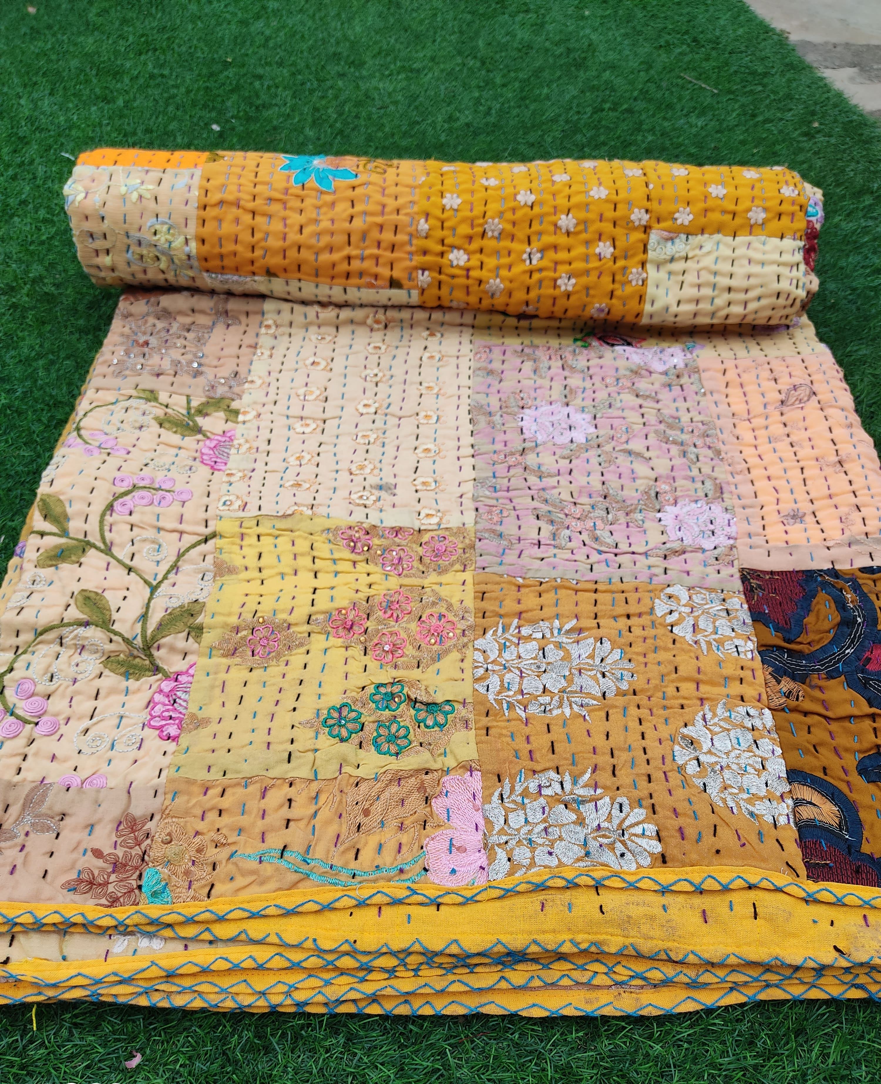 สีเหลือง