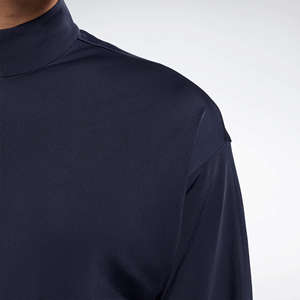 Nuevo Conjunto Deportivo Ajustado para Hombre, Llegada en 2025, Alta Calidad, 100% Algodón, Personalizable, para Entrenamiento, Jogging y Deportes - Product Image 4