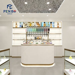 Vetrina e Scaffali per Esposizione Profumi di Alta Qualità, Arredamento Personalizzato per Boutique e Negozi al Dettaglio, Design d'Interni per Negozi - Product Image 3