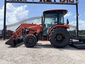 BAD BOY 5055CH/ CAB / 55HP W/ 500 LOADER - Product Image 4