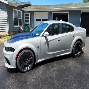 ¡Oferta Imperdible! Sedán de Lujo Dodge Charger SRT Hellcat Widebody 2021 Súper Limpio, Motor V8 Supercargado de 717 HP - Product Image 2