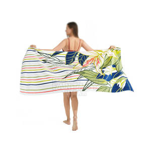 Toalla de Playa de Lujo con Tela de Algodón Suave y Colores Vibrantes para un Día Elegante Bajo el Sol - Product Image 6