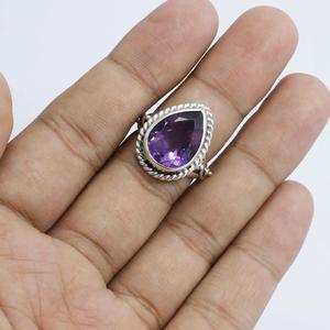 แหวนเงินแท้แฮนด์เมดสีเงิน925สำหรับผู้หญิงพลอยอเมทิสต์ตัดรูปวงรีตรงแหล่งสำหรับงานแต่งงานและสวมใส่ในชีวิตประจำวัน - Product Image 2