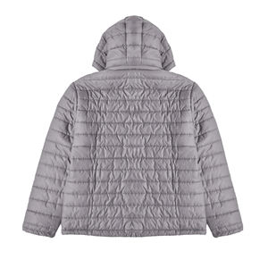 Chaqueta acolchada de invierno de alta calidad personalizada para hombre, abrigo elegante cálido de relleno premium a prueba de viento para clima frío - Product Image 4