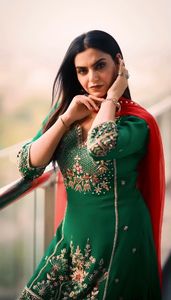 High Quality Pakistani Salwar Kameez with Heavy Embellishments and Intricate <b>Detailing</b> for Wedding Party Wear Best Prices - Product Image 3