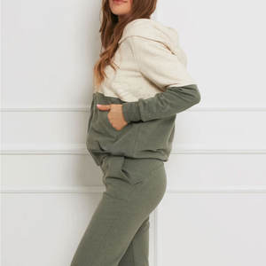 Último diseño de ropa para jóvenes, chándal de mujer, precio al por mayor, chándal de alta calidad, chándal - Product Image 5