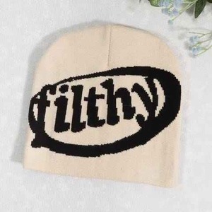Bonnets de qualité supérieure Marque privée Bonnets personnalisés Prix d'usine direct par fabricant de bonnets - Product Image 5
