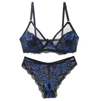 Set Bra dan celana dalam wanita, desain elegan kain lembut Ideal untuk koleksi Lingerie musim dingin