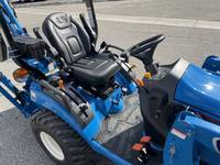 TRACTOR COMPACTO LS MT125 HST MÁS VENDIDO CON CARGADOR Y RETROEXCAVADORA