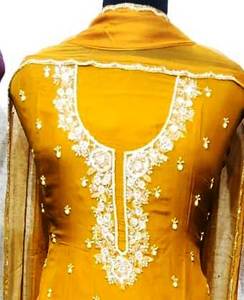 Designer moderne non cousu brodé à la main beaux costumes de qualité supérieure style traditionnel indien à la mode - Product Image 3