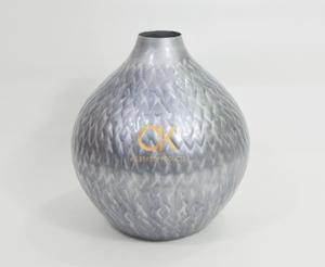 Produit le plus vendu vase métallique en fer argent nickel pot argenté pour table d'appoint décorative de salon - Product Image 1