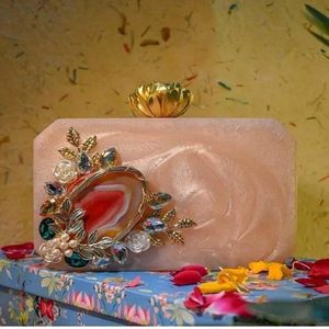 Embrayage en gros résine pierre perle style différent serrure Design moderne cosmétique maquillage pochette pour les femmes sac de fête - Product Image 6