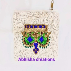 Monedero Elegante con Cuentas para Mujer, Bolsa Pequeña de Lujo Hecha a Mano con Bordado de Cuentas Detallado, Accesorio de Moda - Product Image 6