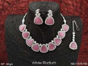 เครื่องประดับโบราณ ดีไซน์เนอร์สวยงาม ชุดสร้อยคอชุบโรเดียมสีขาว - Product Image 4