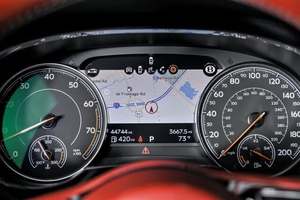 Increíble Bentley Bentayga W12 Signature Edition AWD 2018 en perfectas condiciones con poco kilometraje en stock, ofrecido a una oferta increíble. - Product Image 3