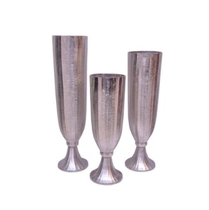 Hot Selling <b>Unique</b> Indian Metal Flower <b>Vase</b> Modern Handmade Wedding Party Use Accessory for Living Room Decor Made Aluminium - Product Image 3